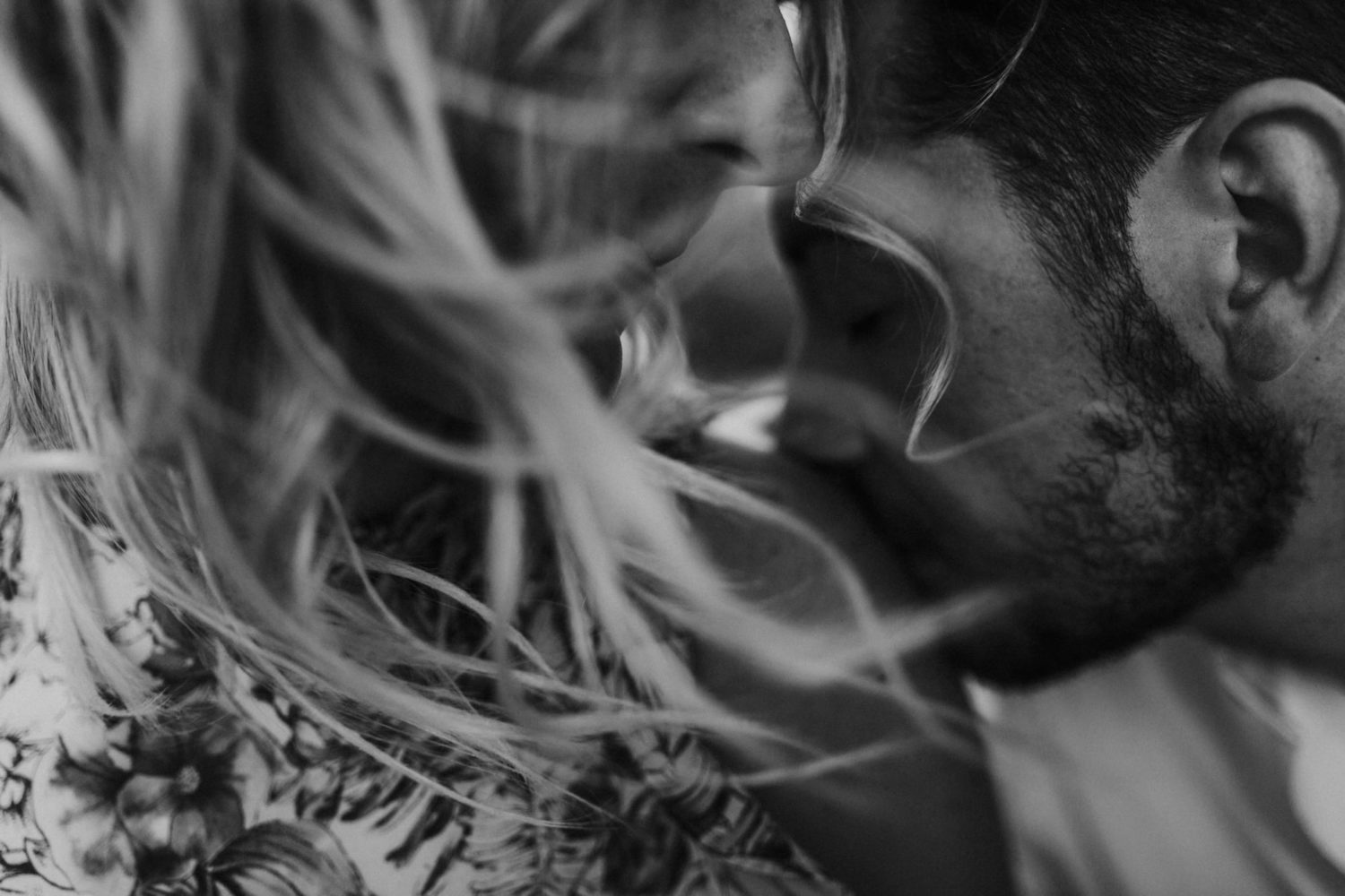 Photo by Livia Salviati destination engagement photographer in Italy and based in Verona