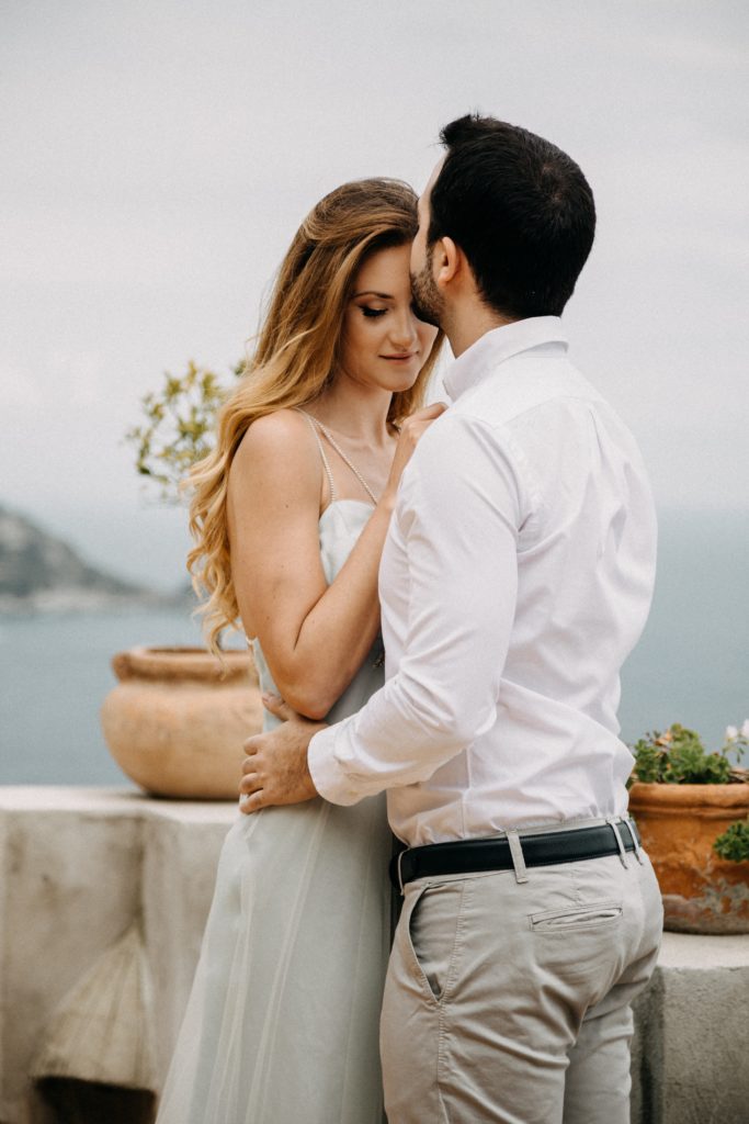Engagement photographer in Amalfi 442