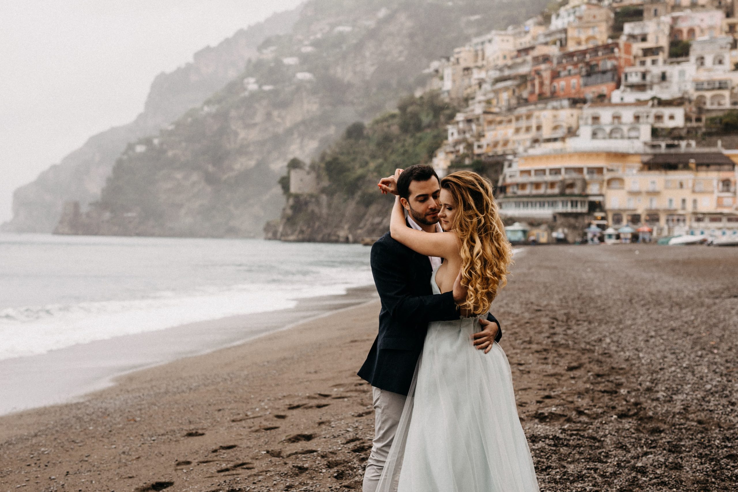 Wedding photography in Italy and engagement photography in Amalfi captured by Livia Salviati destination wedding photographer based in Verona