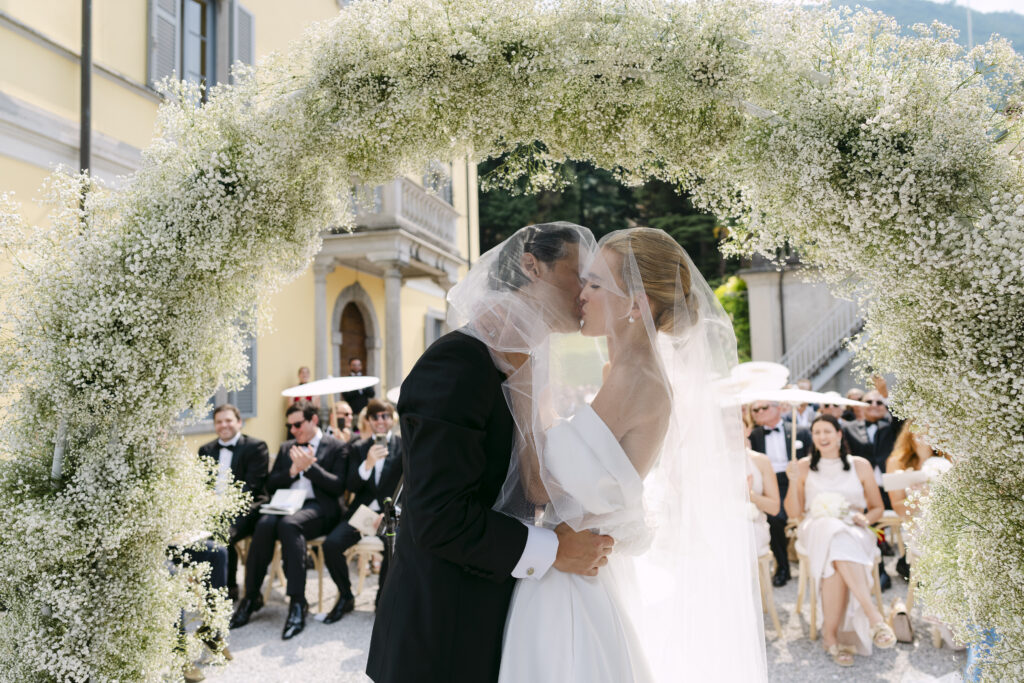 A DREAMY WEDDING AT VILLA AURA DEL LAGO 54